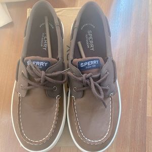 NWT. Sperry Boat Shoes. Brand New!!